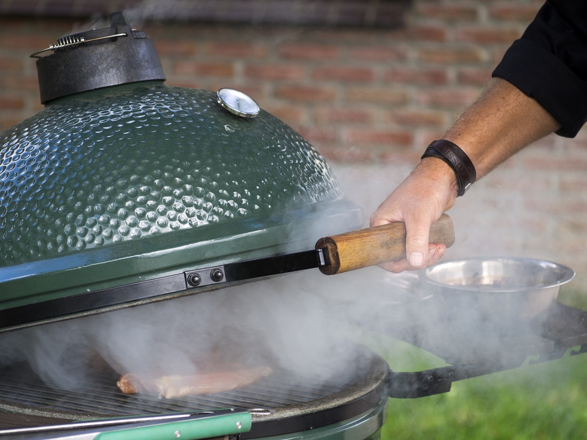 BBQ en Kamado kopen – Houtskool & Keramische Barbecues – BBQ Friends