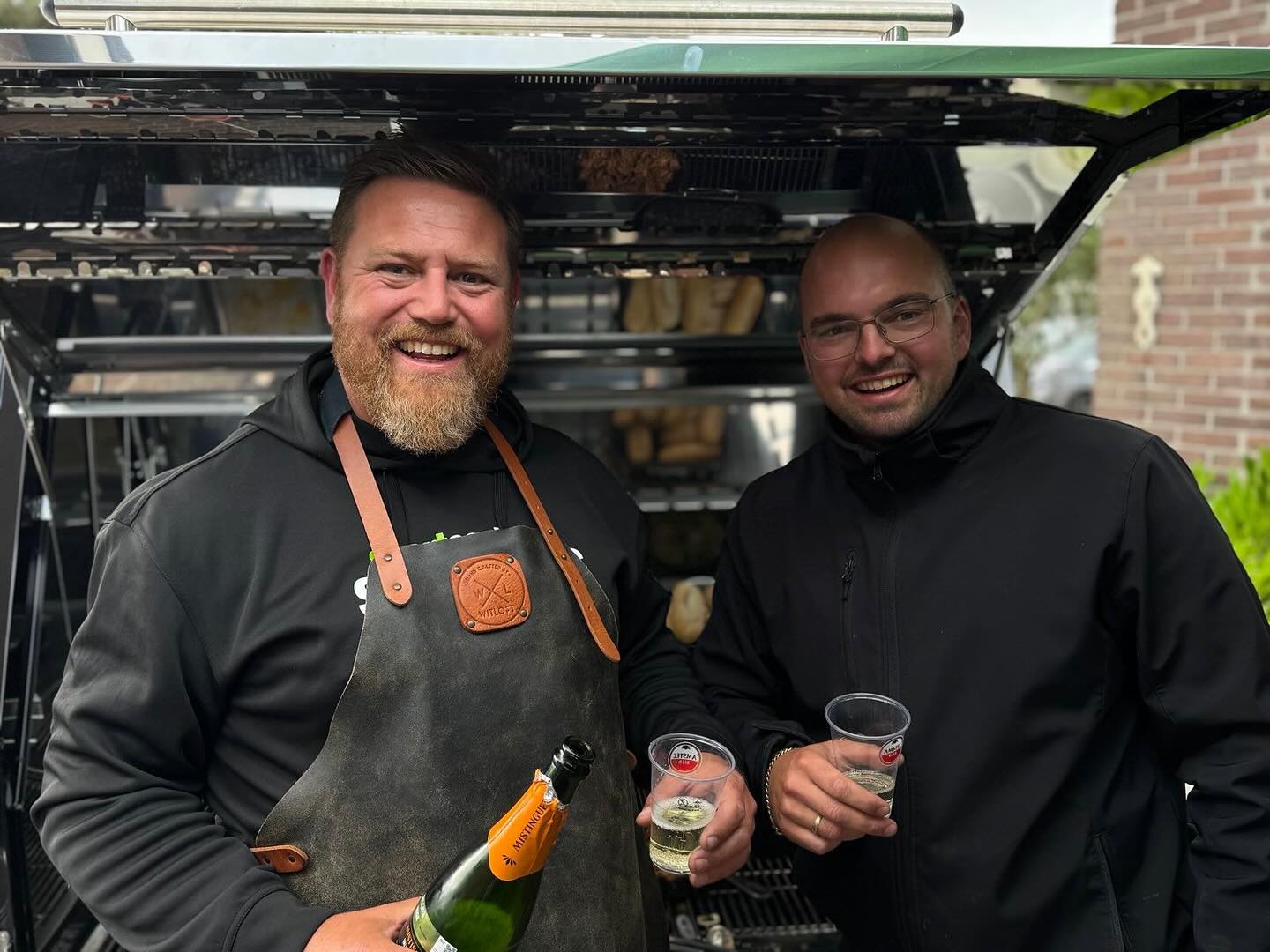 bbqfriends.nl_1748083168_3639507866017089658_74656831004 Frank Koning en Jeroen Kok BBQ Friends Begin